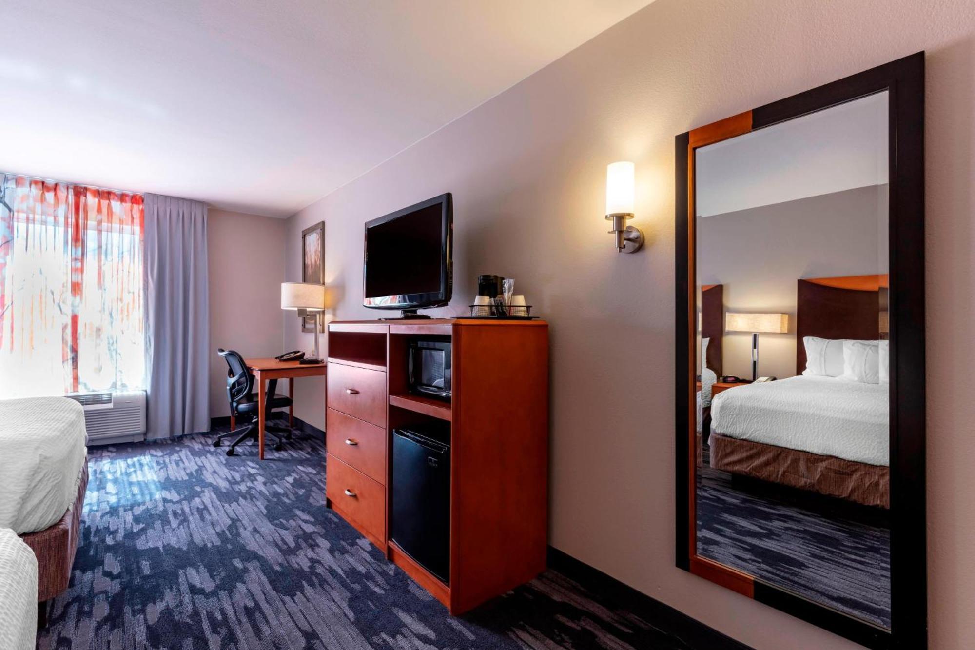 Fairfield Inn & Suites Кълъмбъс Екстериор снимка