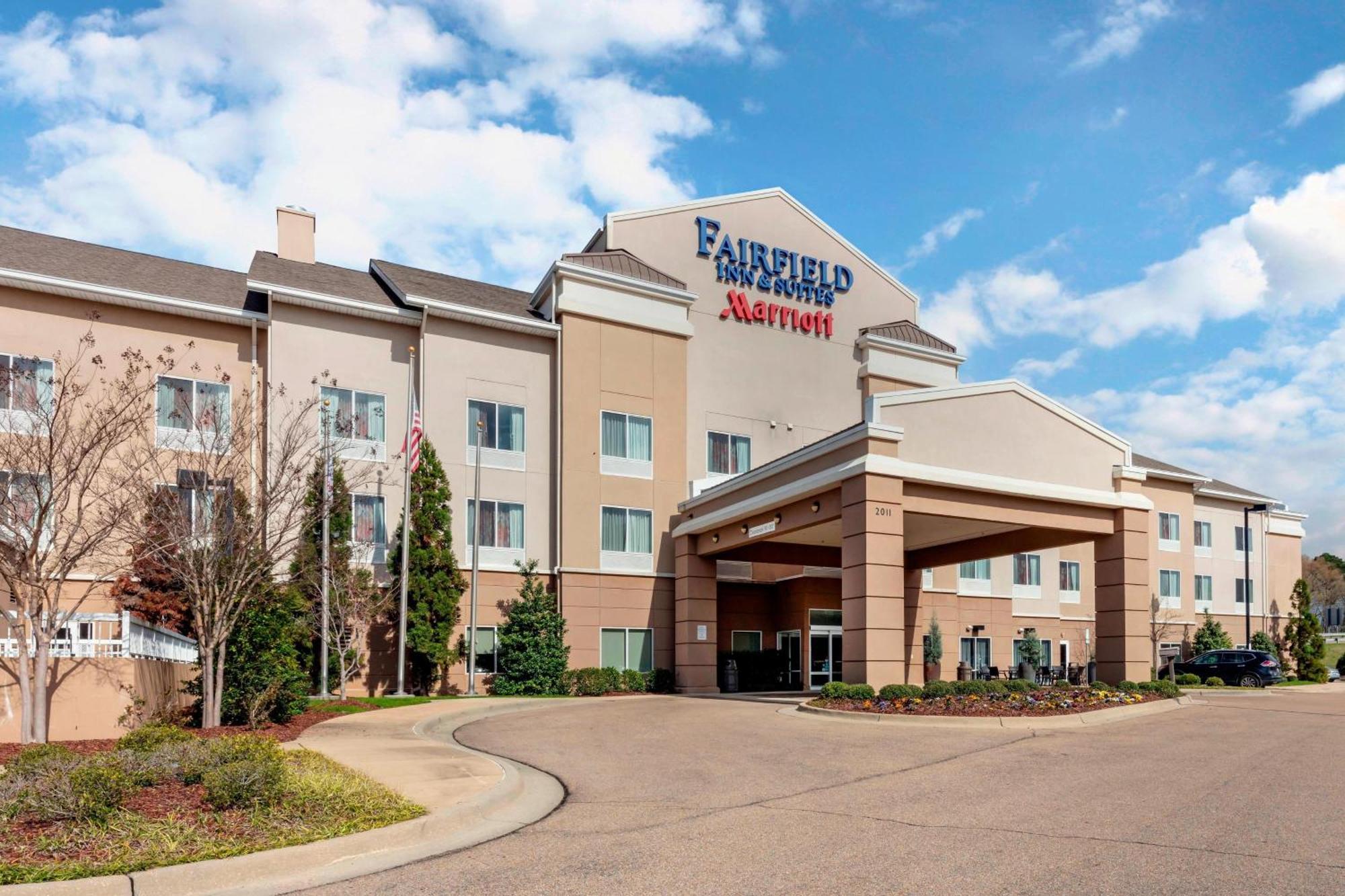 Fairfield Inn & Suites Кълъмбъс Екстериор снимка