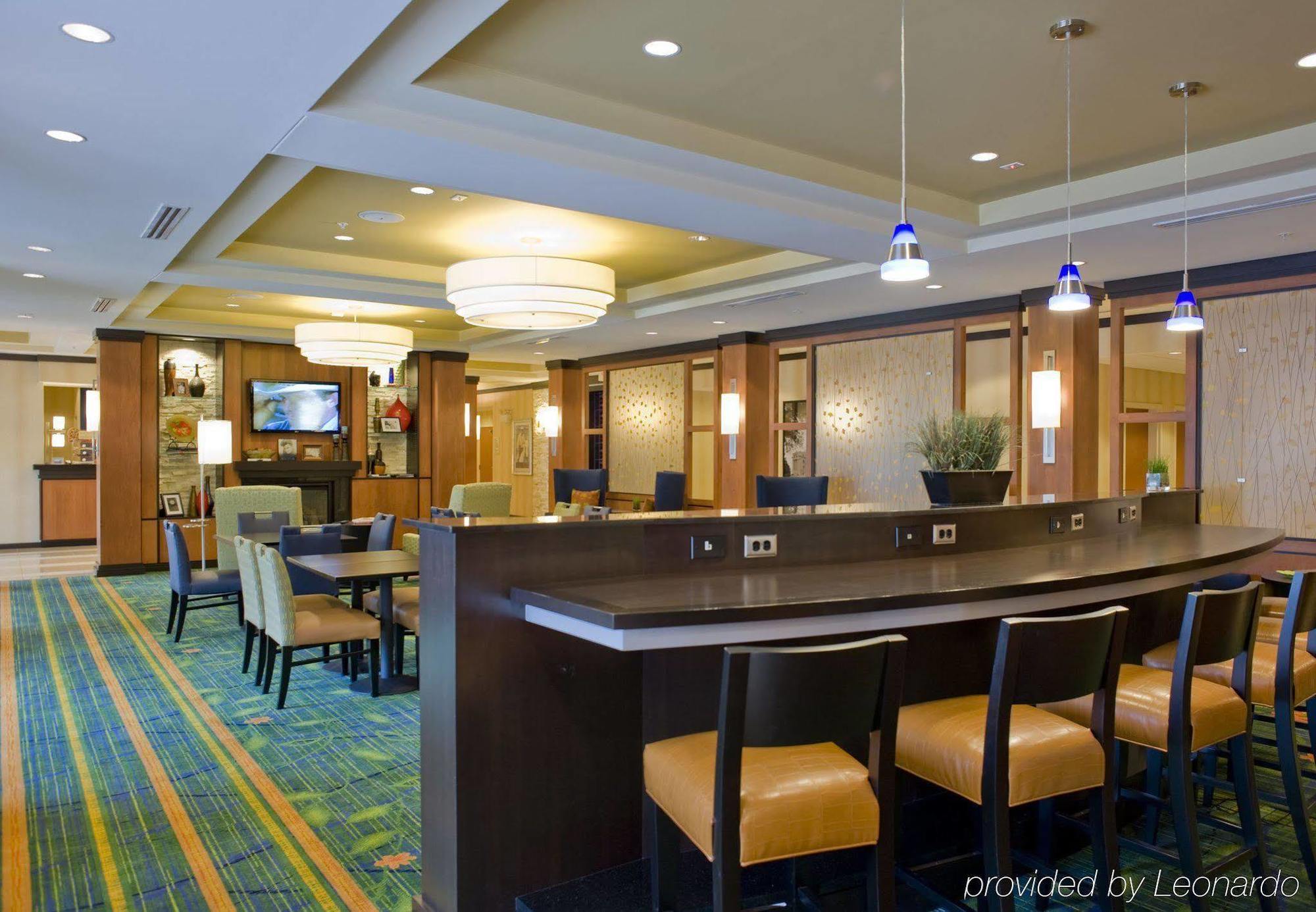 Fairfield Inn & Suites Кълъмбъс Екстериор снимка