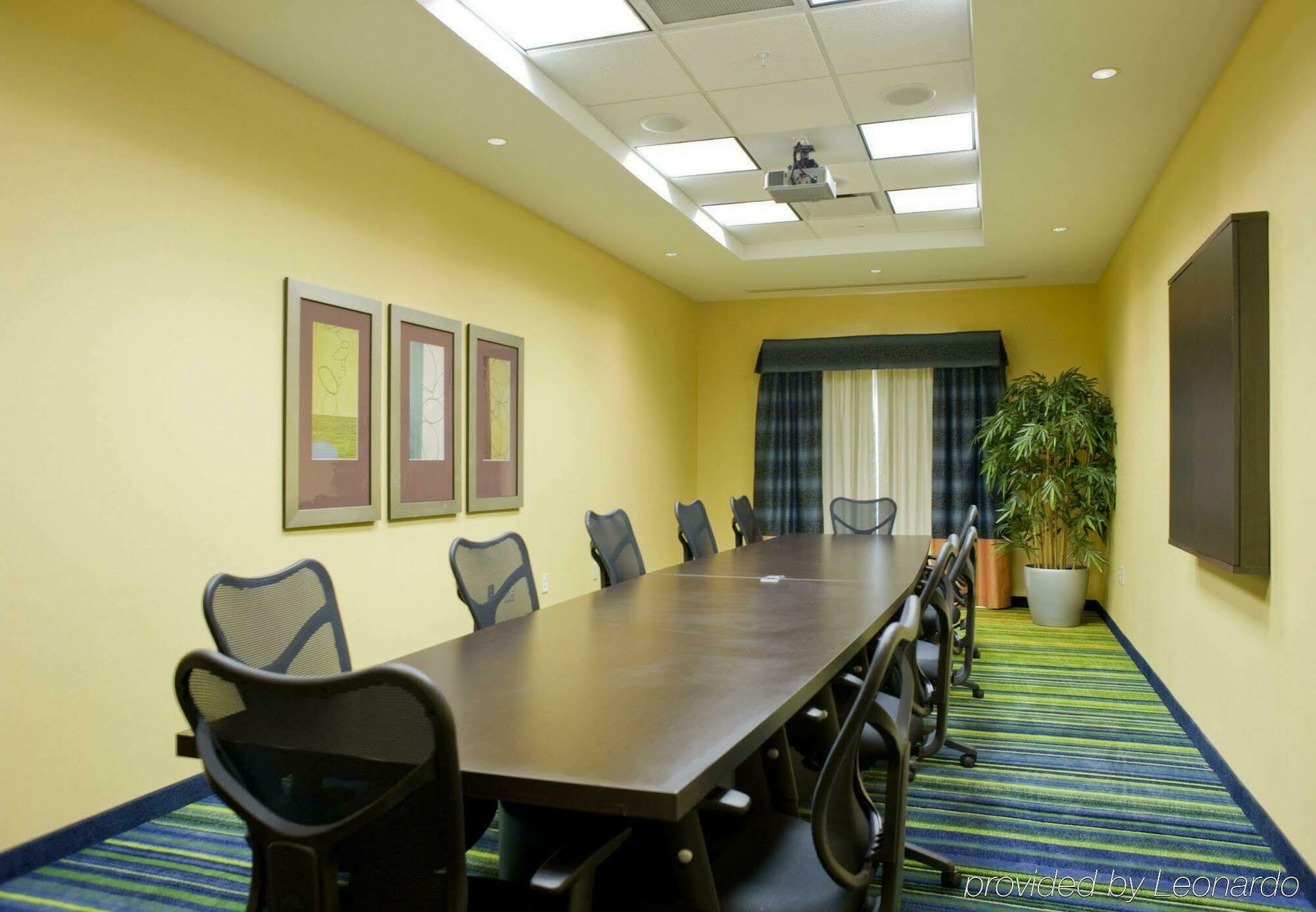 Fairfield Inn & Suites Кълъмбъс Екстериор снимка