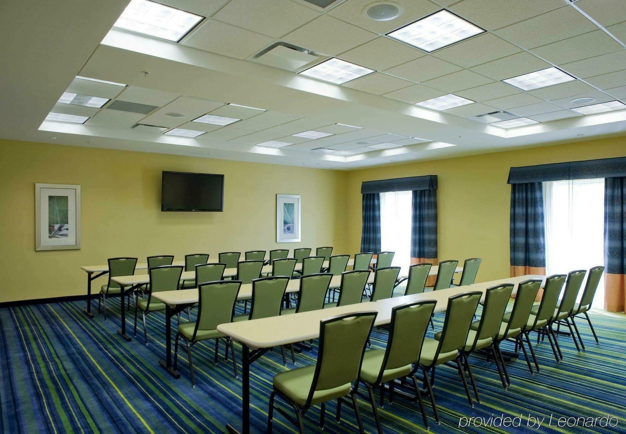 Fairfield Inn & Suites Кълъмбъс Екстериор снимка